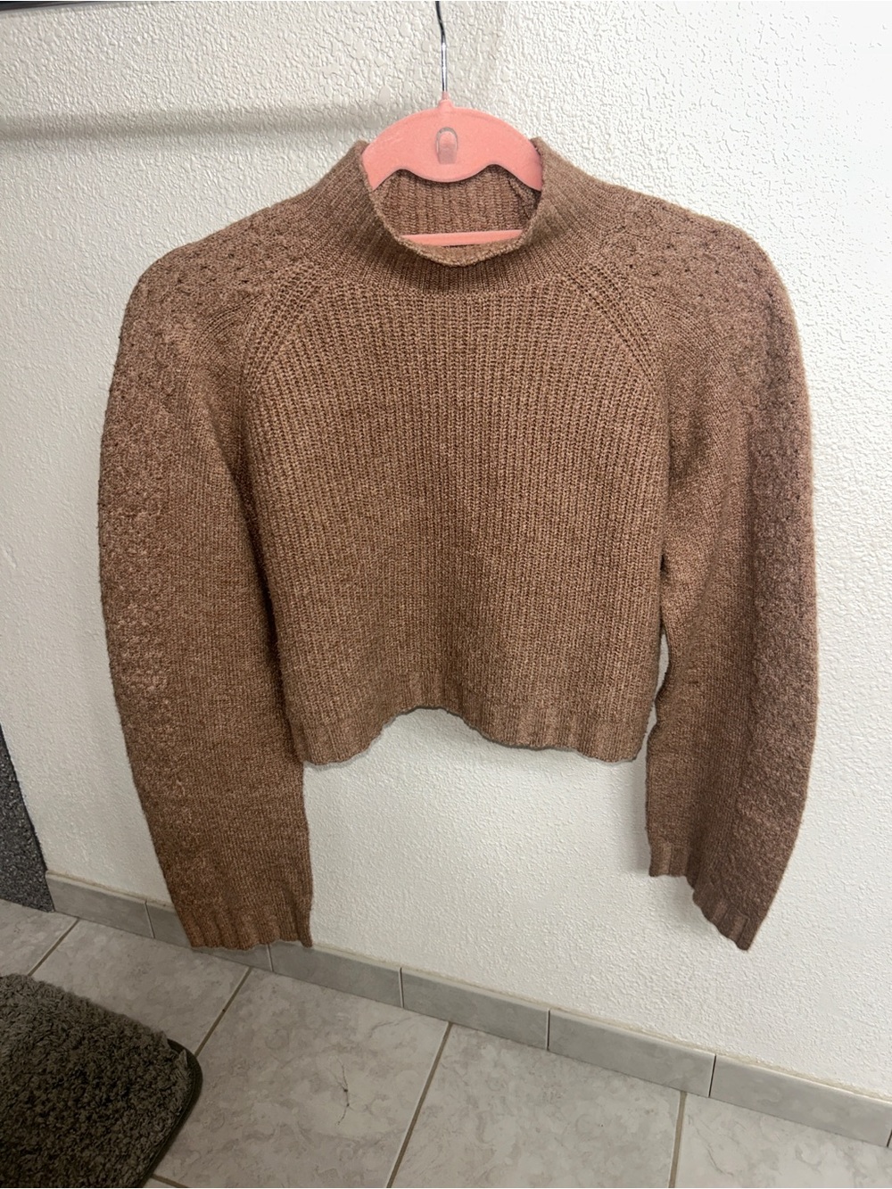 Wild Fable Cozy Cropped Brown Women's Sweater